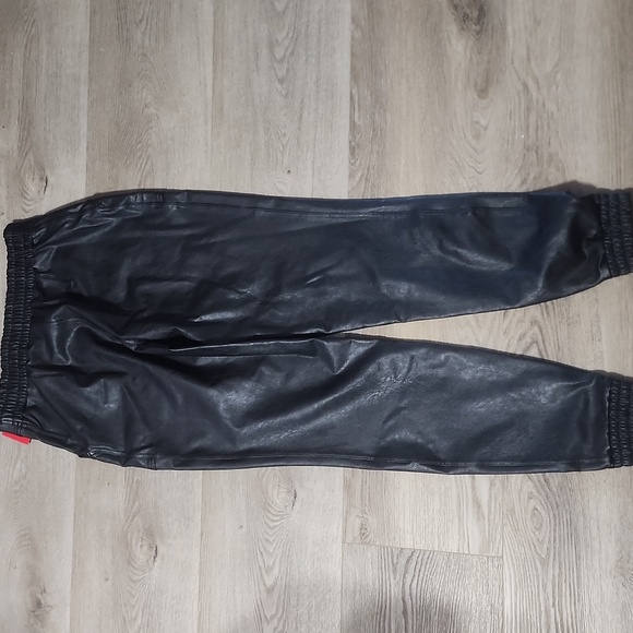 SPANX NWT LEATHER PANTS SIZE MEDIUM - Picture 6 of 6
